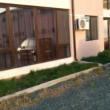 Big House *